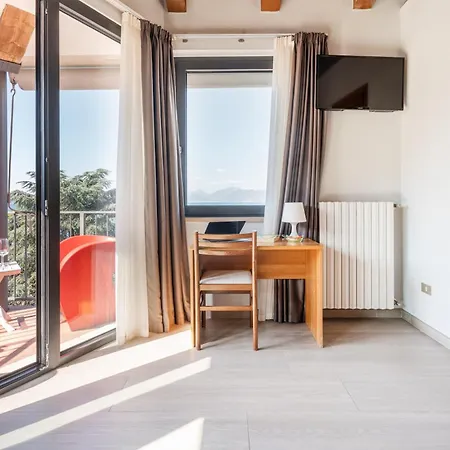 Al Castello Ξενοδοχείο Torri Del Benaco