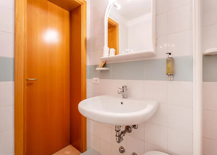 Al Castello Torri Del Benaco