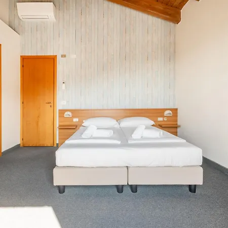 Al Castello Hotel