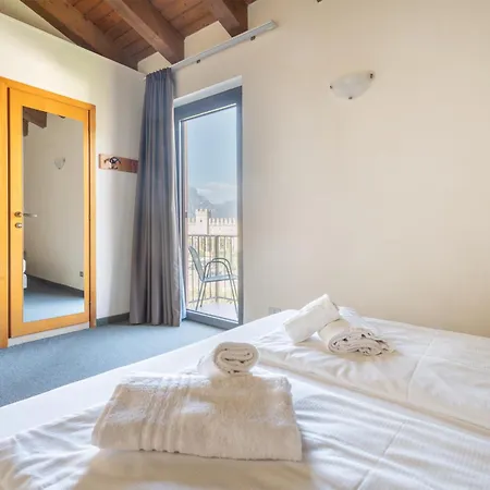 מלון Al Castello טורי דל בנקו