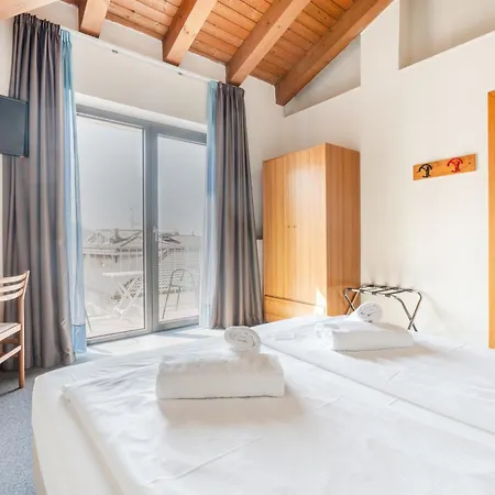 Al Castello Hotel 2*